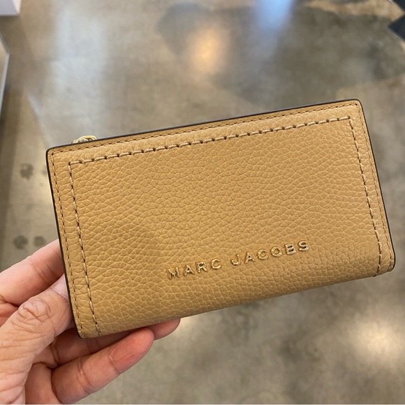 New Marc Jacobs 4P4SMP025S01 Slim Bifold wallet
